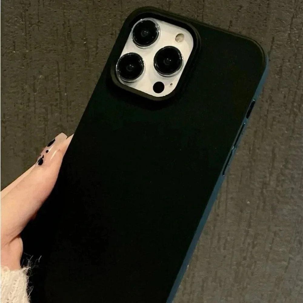 ⚠️Clearance iPhone 15/Pro/Pro Max Solid Black Phone Case SAU - Picture 2 of 4